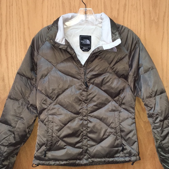 The North Face 550 Down Jacket. - Picture 13 of 14